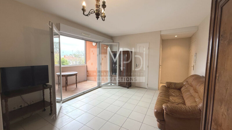 Appartement-T2-Proche-centre-ville-1