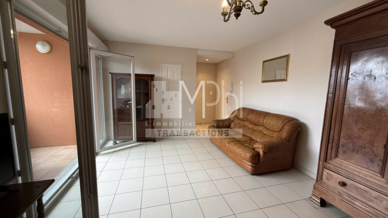Appartement-T2-Proche-centre-ville-3