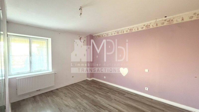 Maison-Bourg-en-Bresse-6-pieces-141-m2-11