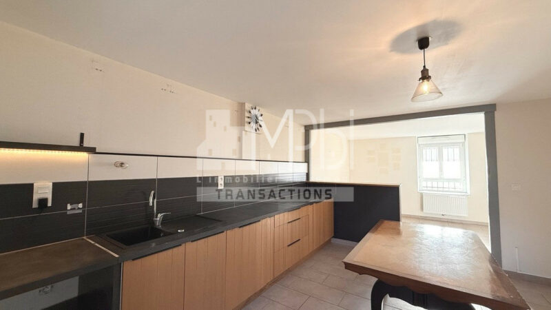 Maison-Bourg-en-Bresse-6-pieces-141-m2-5