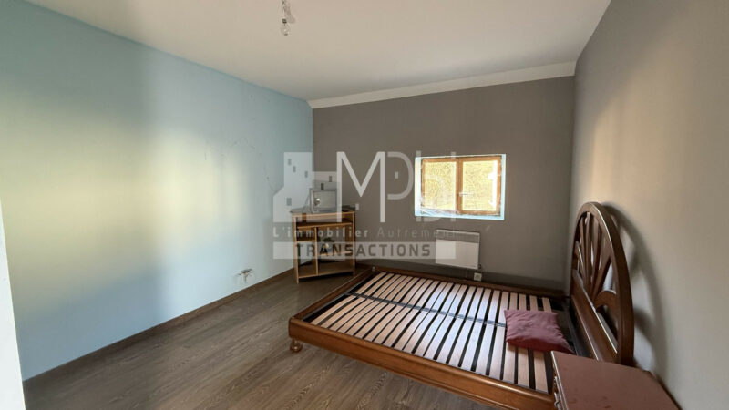 Maison-de-village-a-Montrevel-166m2-4-chambres-6