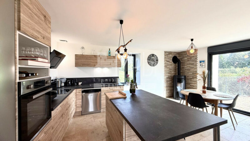 Propriete-Ancien-Moulin-Renove-a-Villereversure-7