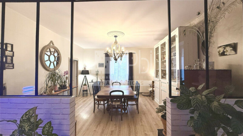 Propriete-de-19354-m2-sur-une-parcelle-arboree-de-4-504-m2-3