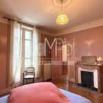 Quartier-gare-Maison-de-caractere-avec-jardin-a-renover-11