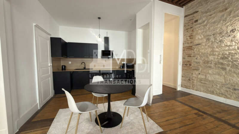 Appartement-T3-7654-m²-Centre-ville-de-BOURG-EN-BRESSE-1