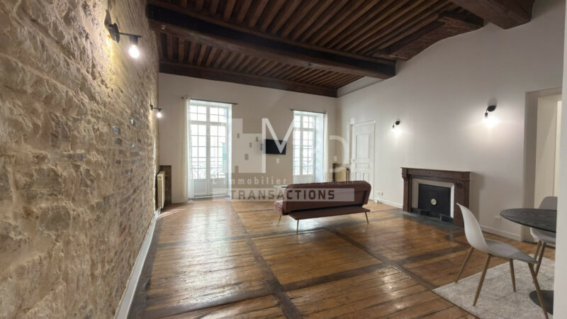 Appartement-T3-7654-m²-Centre-ville-de-BOURG-EN-BRESSE-3