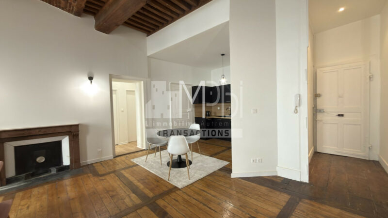 Appartement-T3-7654-m²-Centre-ville-de-BOURG-EN-BRESSE-5