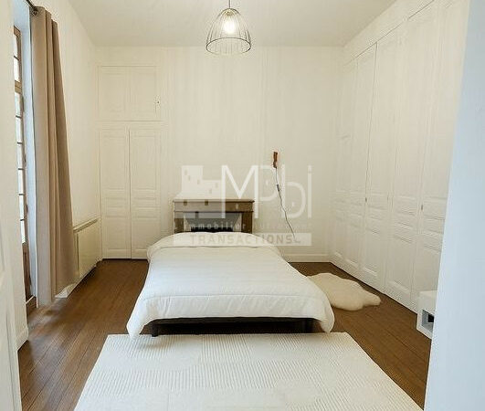 Appartement-T3-7654-m²-Centre-ville-de-BOURG-EN-BRESSE-6