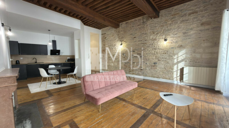Appartement-T3-7654-m²-Centre-ville-de-BOURG-EN-BRESSE