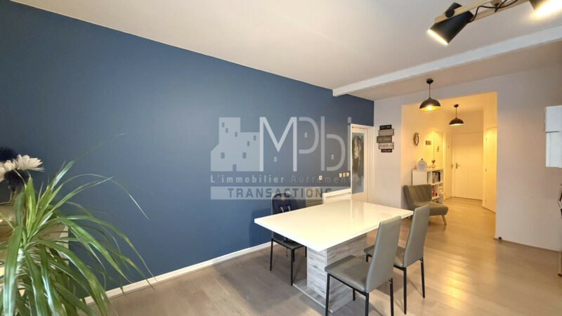 Appartement-en-rez-de-jardin-6827m2-Bourg-En-Bresse-4