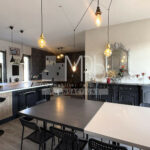 Villa-contemporaine-221-m²-avec-piscine-et-appartement-independant-9