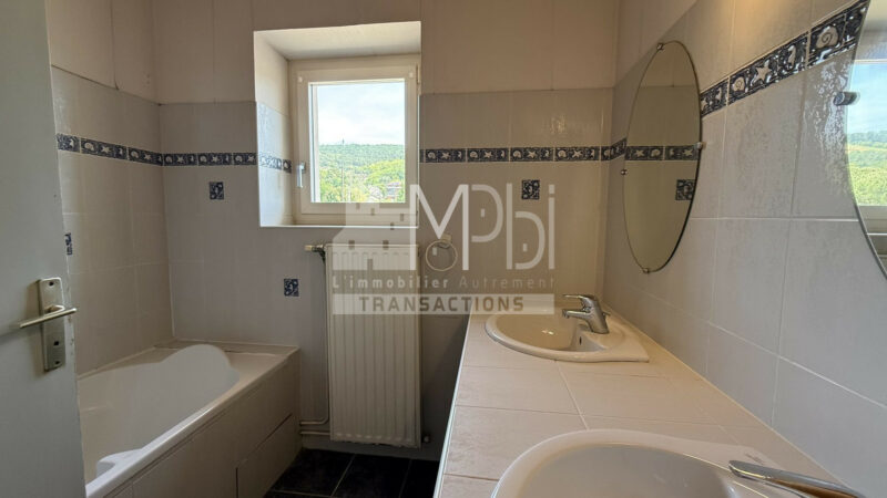 Maison-Ceyzeriat-105m2-5-pieces-11