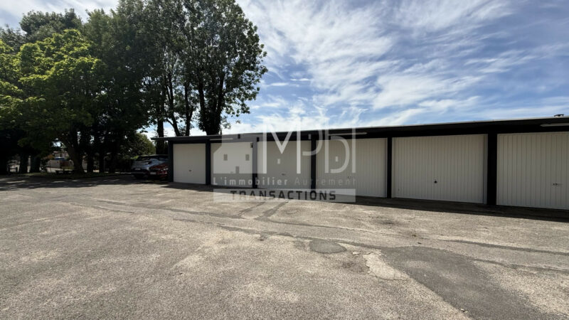Appartement-T4-de-9256-m²-–-Vendu-loue-10