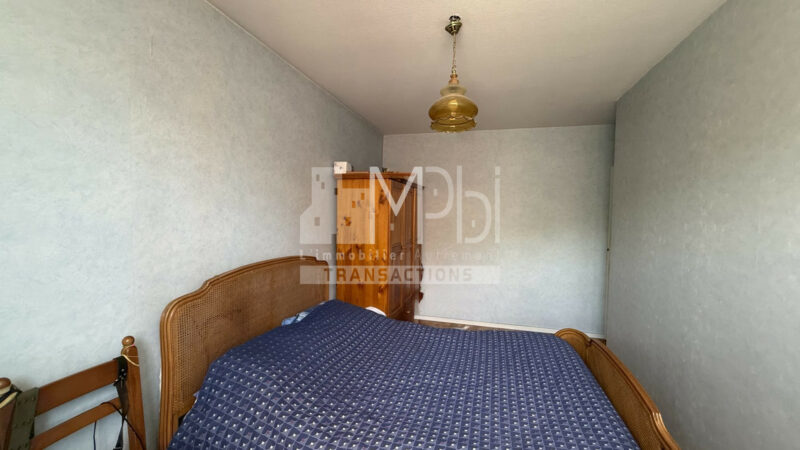 Appartement-T4-de-9256-m²-–-Vendu-loue-8