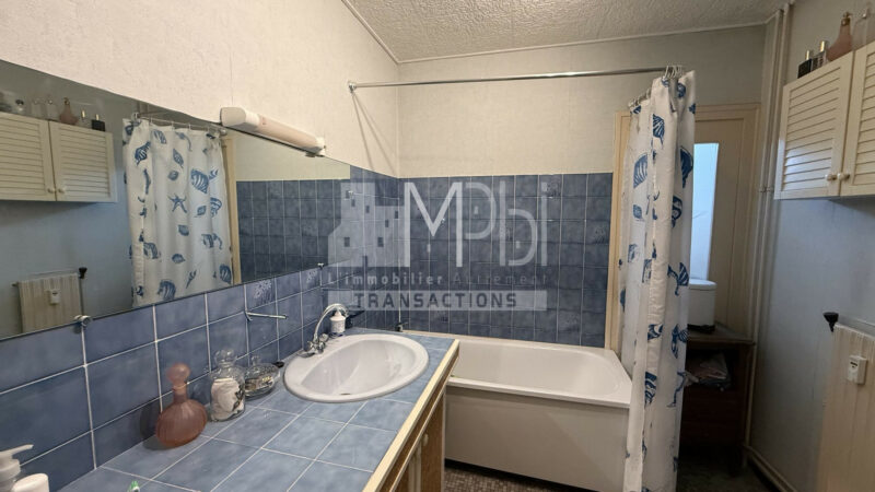 Appartement-T4-de-9256-m²-–-Vendu-loue-9