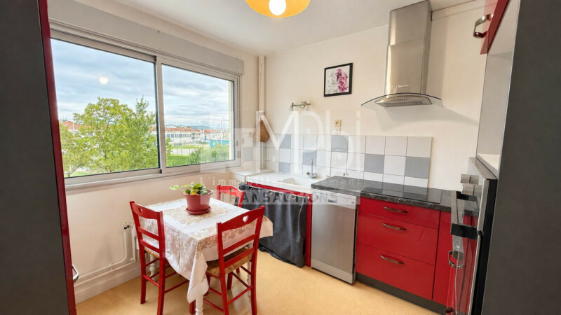 Appartement-T2-de-4472-m²-avec-garage-et-cave-–-Peronnas-6