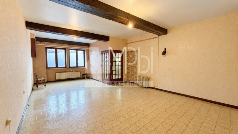 Appartement-a-renover-Surface-de-11550m2-3