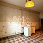 Appartement-a-renover-Surface-de-11550m2-5